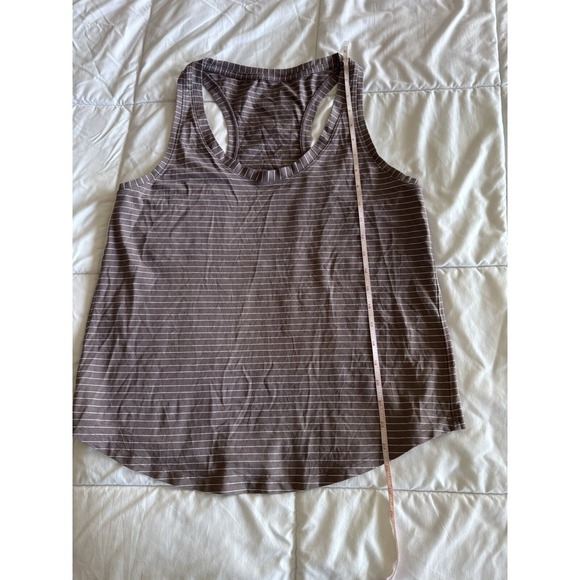 Lululemon Racerback Tank Top Size 6 Stripped, Light Weight, Excellent Condition - Picture 4 of 10